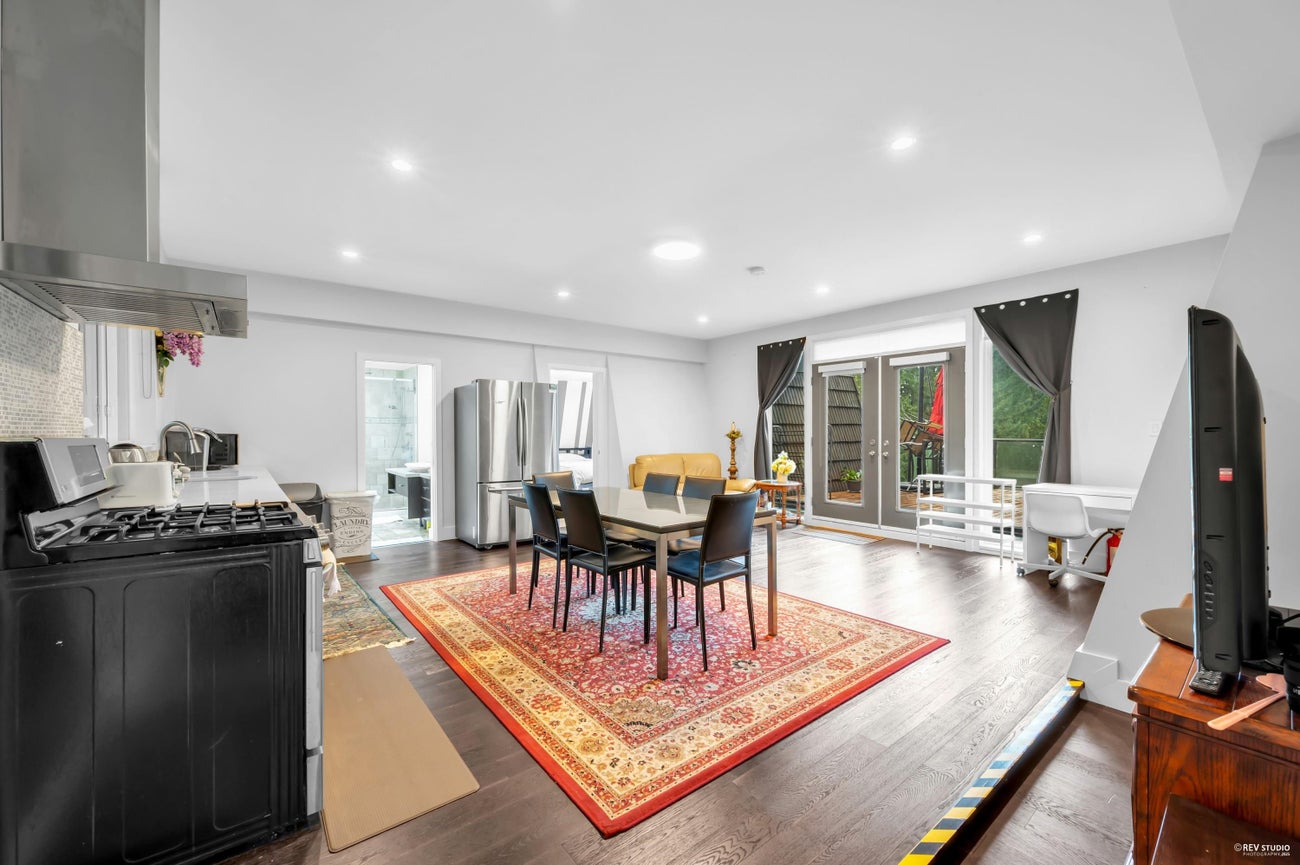 4066 Norwood Avenue - Upper Delbrook Single Family Residence for Sale, 5 Bedrooms (R3073925)# - 22 4066 Norwood Avenue - Upper Delbrook Single Family Residence for Sale, 5 Bedrooms (R3073925)# - 22