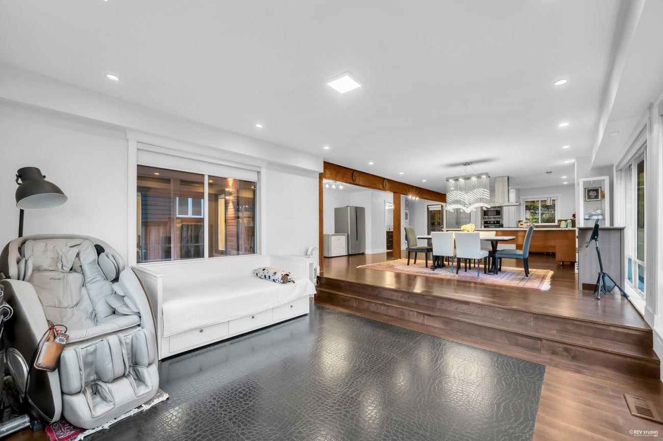 4066 Norwood Avenue - Upper Delbrook Single Family Residence for Sale, 5 Bedrooms (R3073925)# - 4 4066 Norwood Avenue - Upper Delbrook Single Family Residence for Sale, 5 Bedrooms (R3073925)# - 4