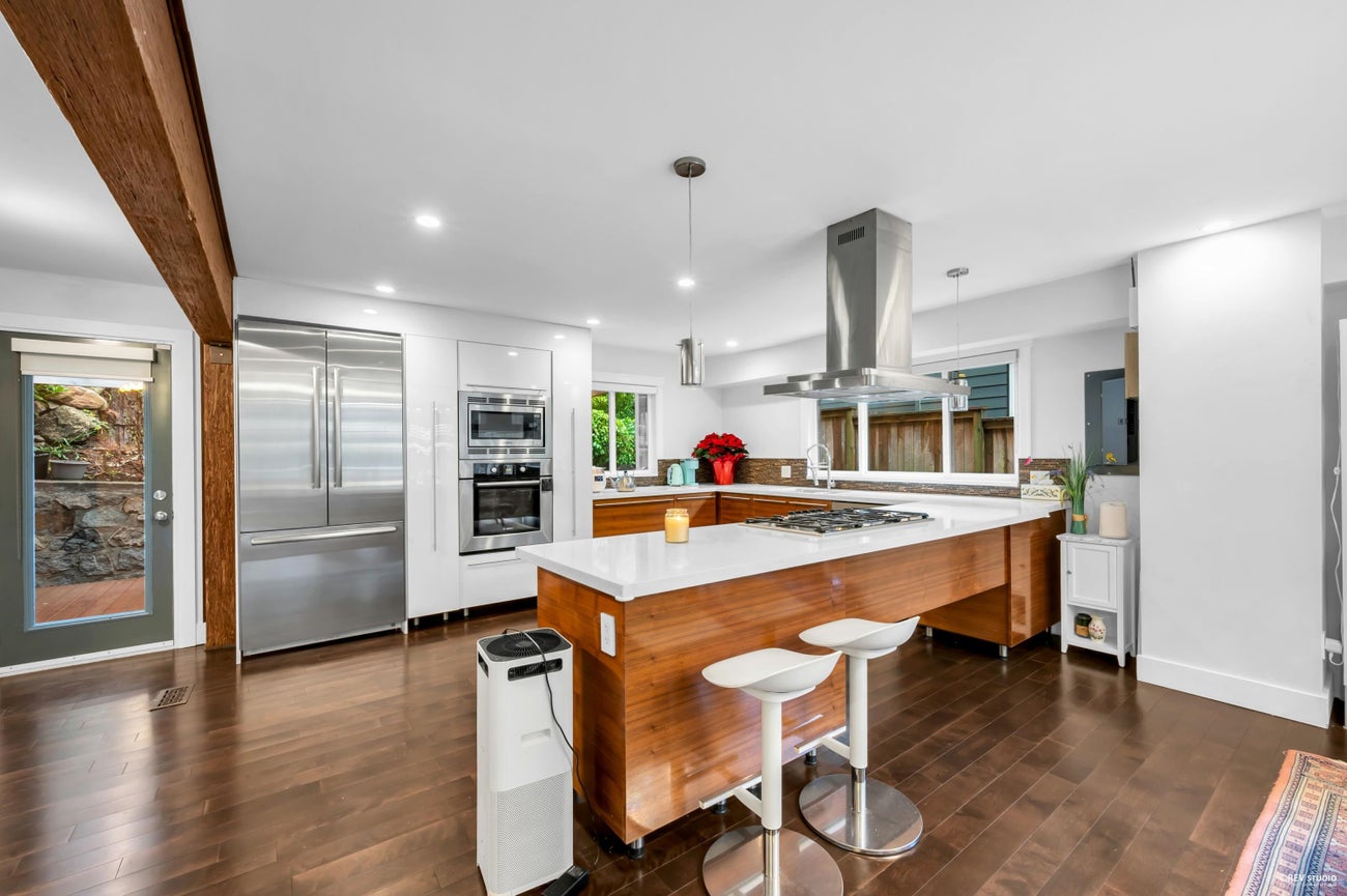 4066 Norwood Avenue - Upper Delbrook Single Family Residence for Sale, 5 Bedrooms (R3073925)# - 9