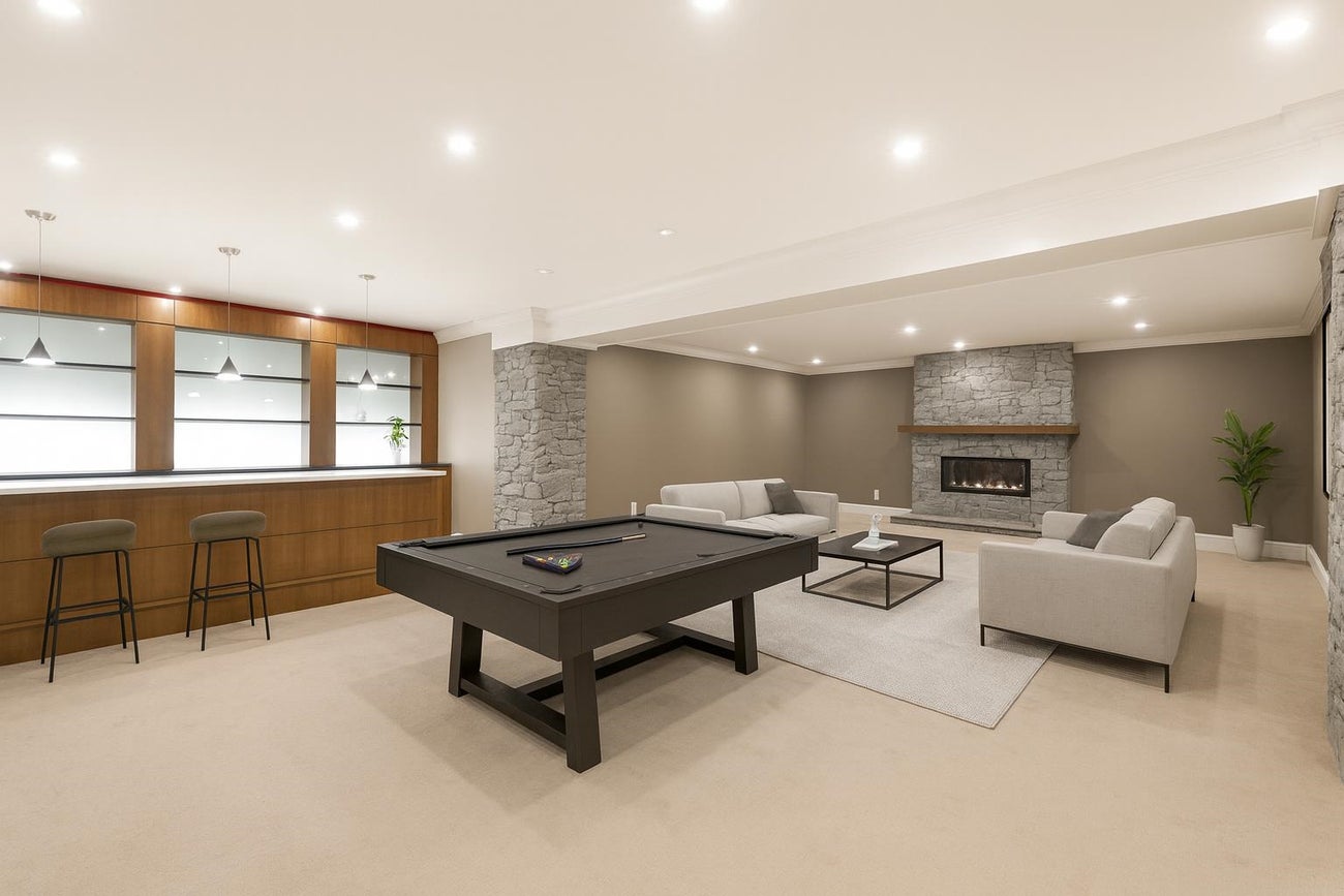 920 Pyrford Road - British Properties Single Family Residence for Sale, 6 Bedrooms (R3087523)# - 26