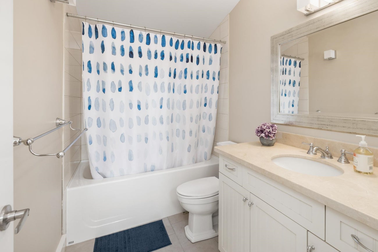 2623 Lawson Avenue - Dundarave Single Family Residence for Sale, 4 Bedrooms (R3101155)# - 24