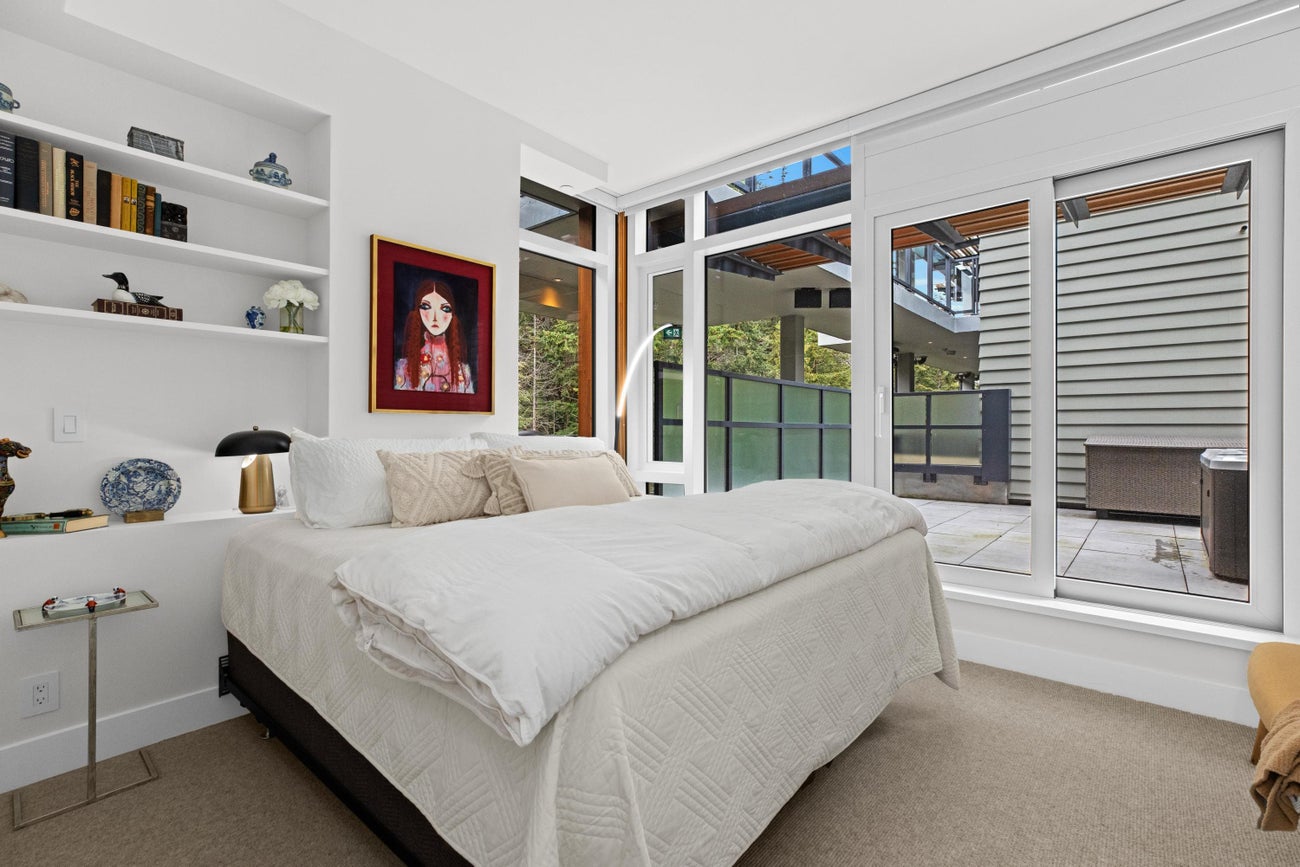 706 - 6707 Nelson Avenue - Horseshoe Bay WV Apartment/Condo for Sale, 2 Bedrooms (R3103960)# - 23