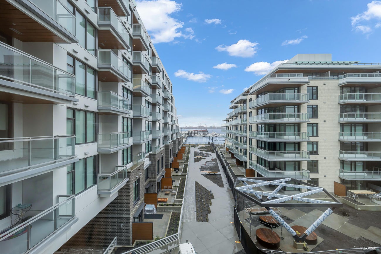 401 - 755 Harbourside Drive - Harbourside Apartment/Condo for Sale, 2 Bedrooms (R3109958)# - 18