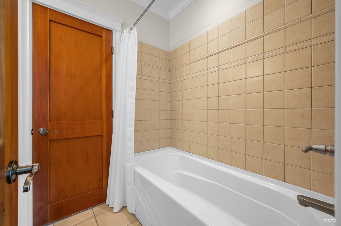 715 King Georges Way - British Properties Single Family Residence for Sale, 5 Bedrooms (R3110386)# - 28