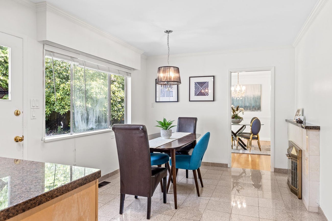 1211 Chartwell Drive - Chartwell single-family-residence for Sale, 4 Bedrooms (R3112596)# - 12