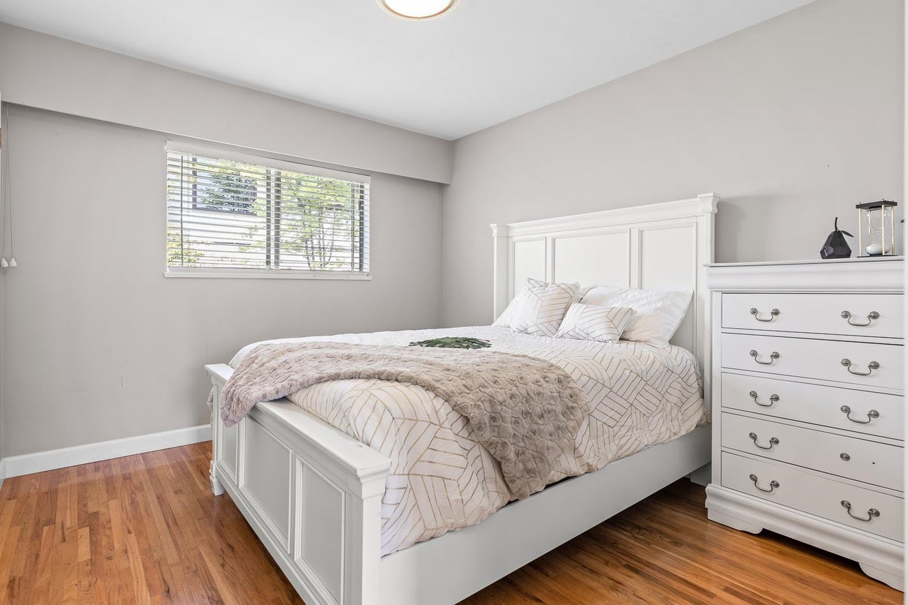 1211 Chartwell Drive - Chartwell single-family-residence for Sale, 4 Bedrooms (R3112596)# - 20