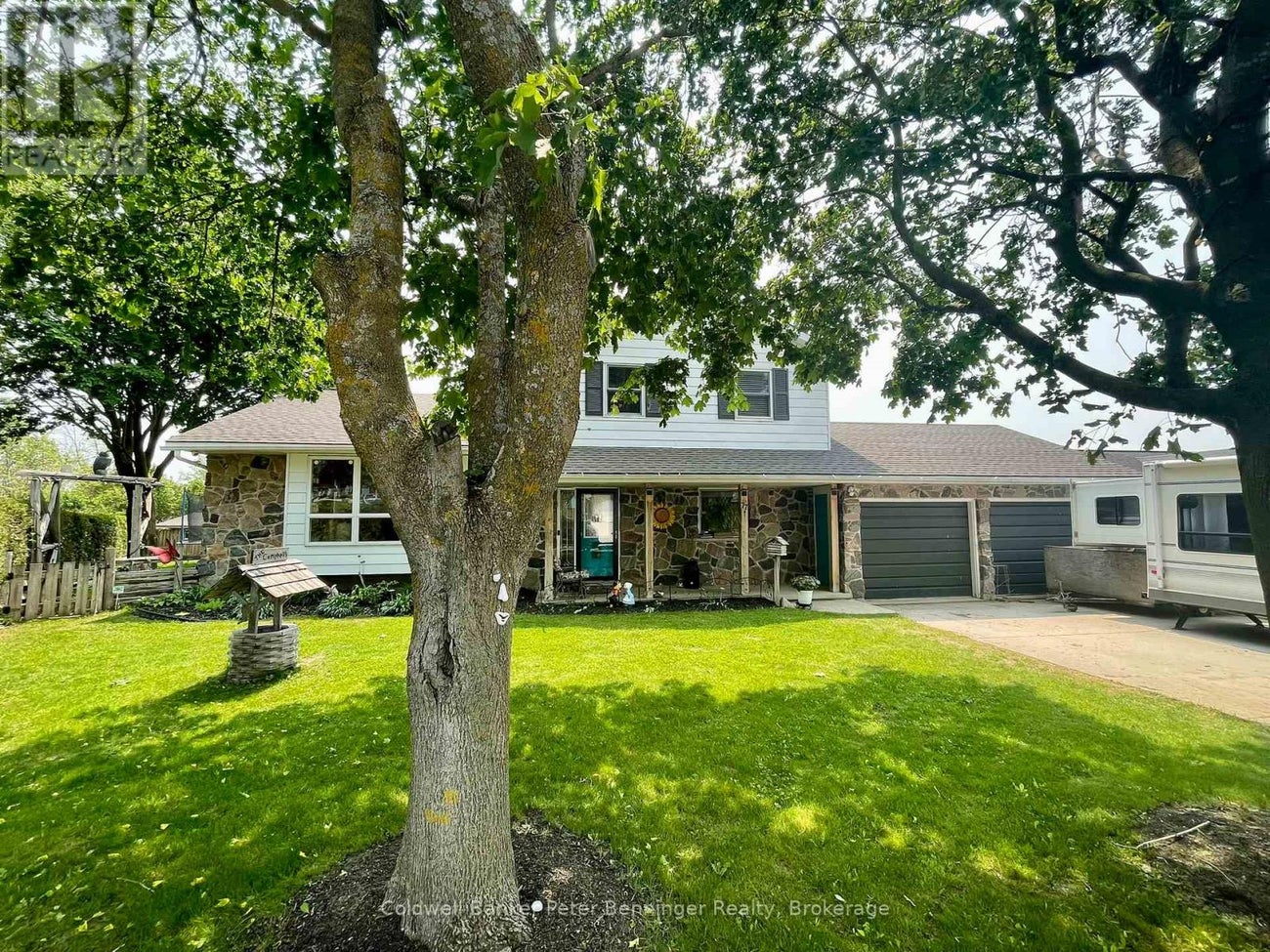 77 2ND STREET CRESCENT - Hanover House for Sale, 4 Bedrooms (X12207623) #1
