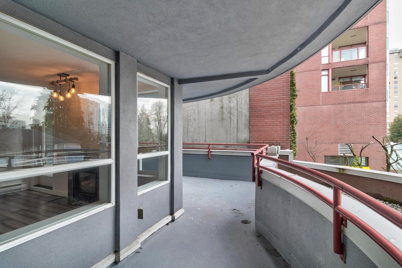 102 120 E 2ND STREET - Lower Lonsdale Apartment/Condo for sale, 2 Bedrooms (R2660645) #16