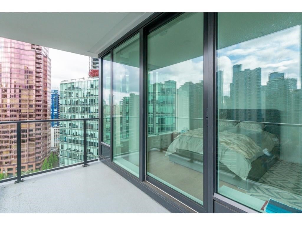 1803 620 CARDERO STREET - Coal Harbour Apartment/Condo, 3 Bedrooms (R2883938) #10