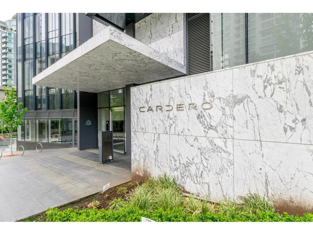 1803 620 CARDERO STREET - Coal Harbour Apartment/Condo, 3 Bedrooms (R2883938) #1