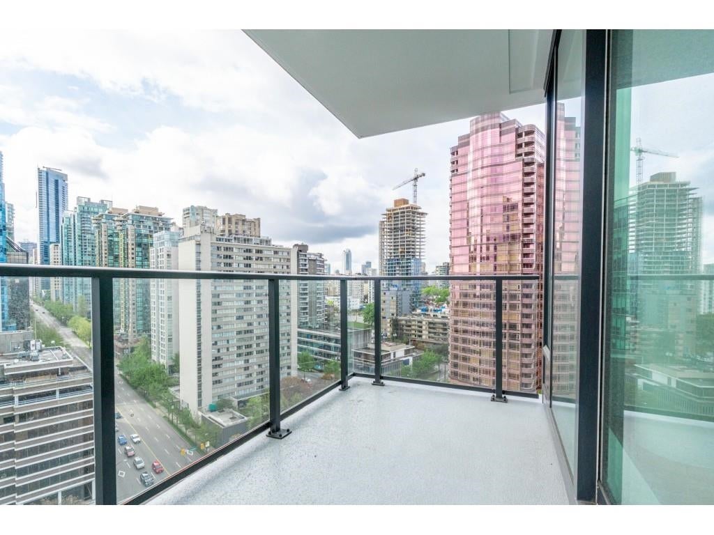 1803 620 CARDERO STREET - Coal Harbour Apartment/Condo, 3 Bedrooms (R2883938) #8