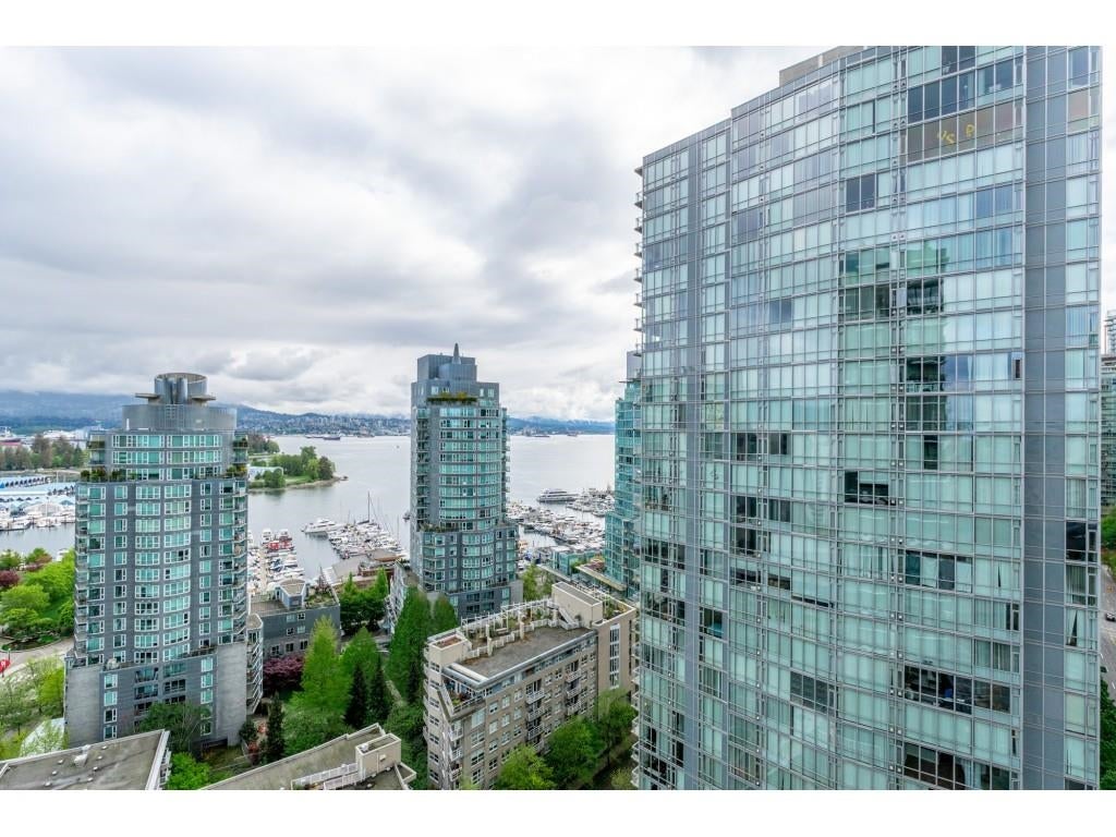 1803 620 CARDERO STREET - Coal Harbour Apartment/Condo for sale, 3 Bedrooms (R2883938) #9