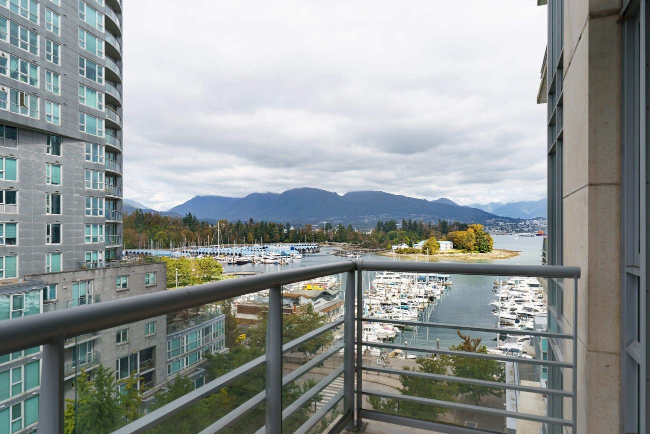 807 590 NICOLA STREET - Coal Harbour Apartment/Condo for sale, 1 Bedroom (R2928982) #28