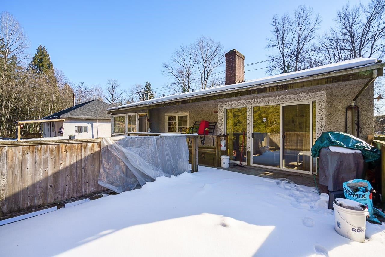 2212 Old Dollarton Road - Seymour NV Single Family Residence for Sale, 4 Bedrooms (R2972545) #31