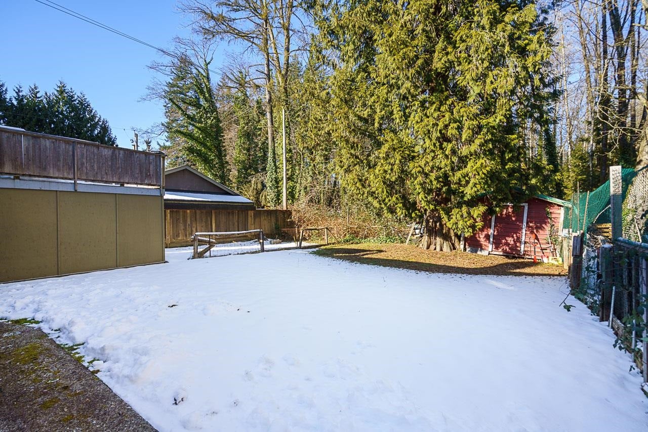 2212 Old Dollarton Road - Seymour NV Single Family Residence for Sale, 4 Bedrooms (R2972545) #32