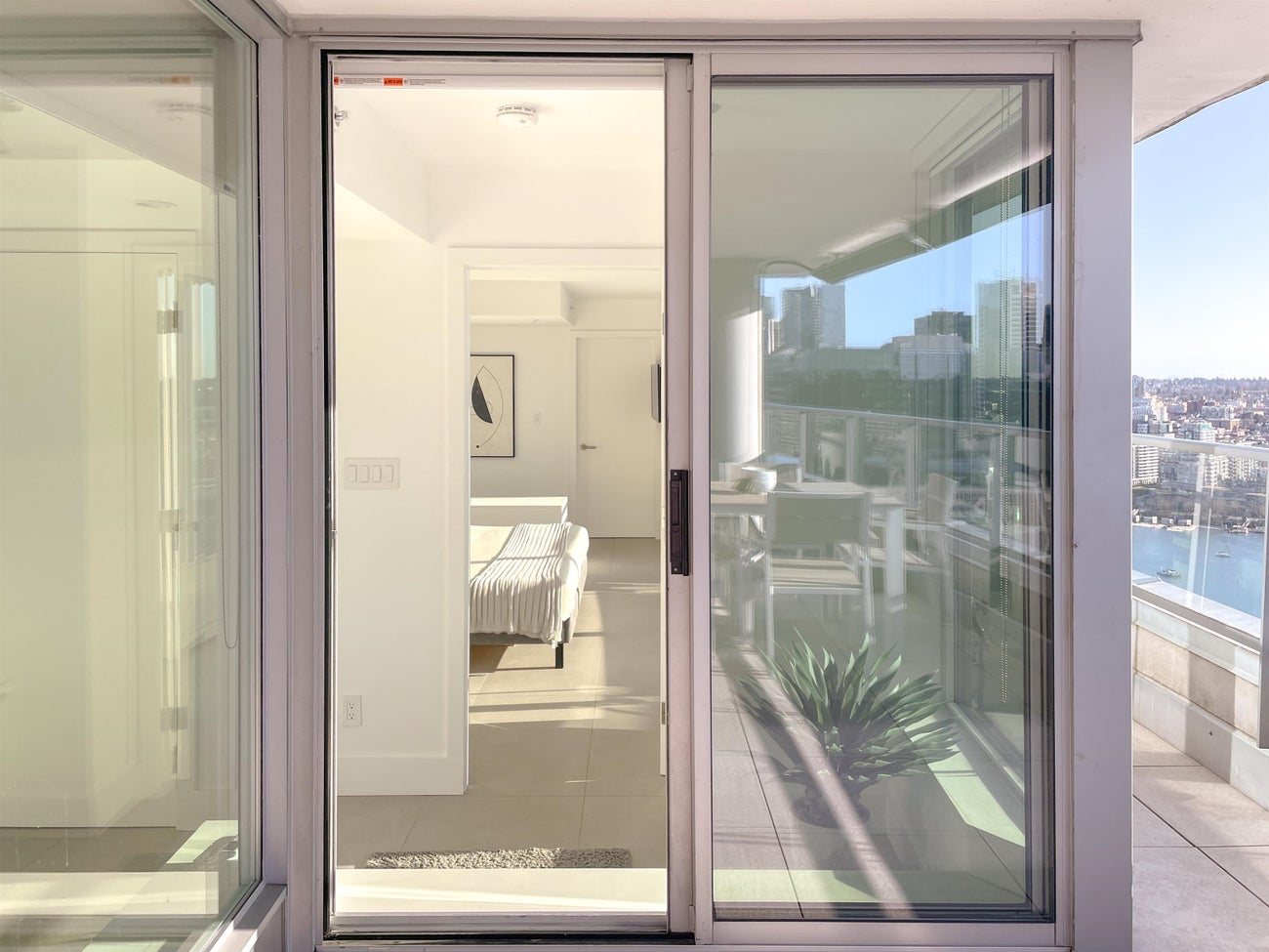 3703 - 689 Abbott Street - Downtown VW Apartment/Condo for Sale, 3 Bedrooms (R2998404) #31