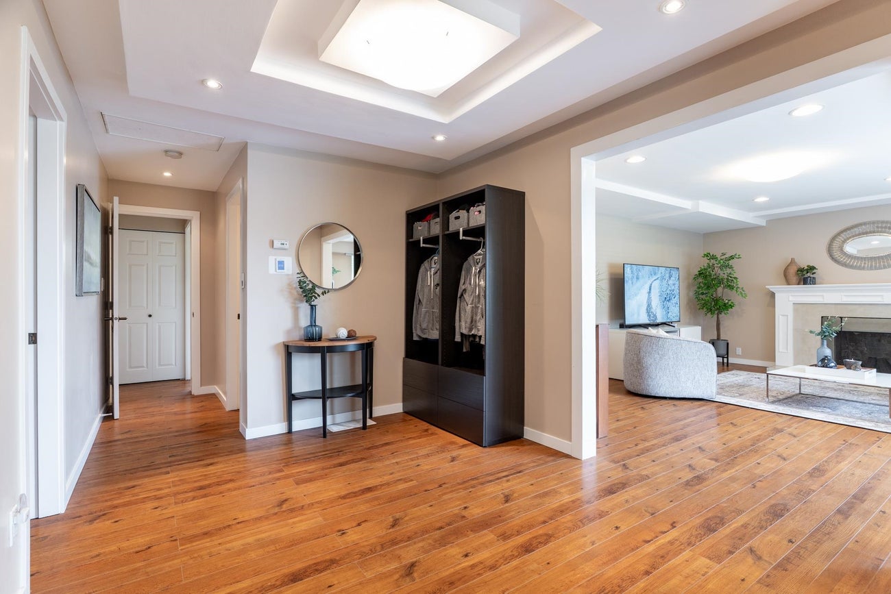 5720 Curtis Street - Parkcrest Single Family Residence for Sale, 6 Bedrooms (R3015808) #11