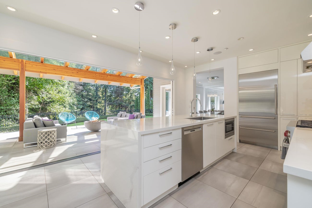 416 Gordon Avenue - Cedardale Single Family Residence, 6 Bedrooms (R3048529)# - 14