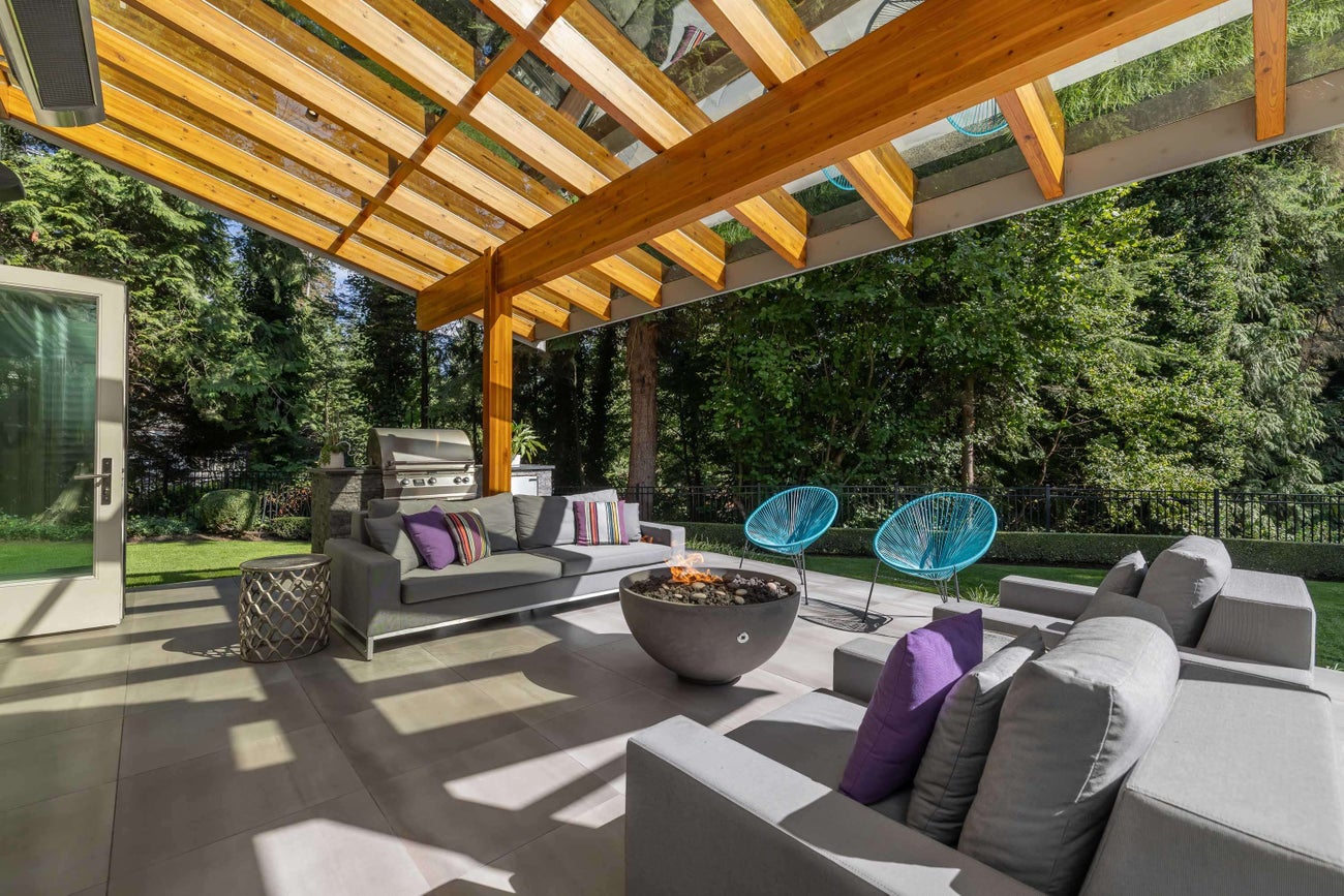 416 Gordon Avenue - Cedardale Single Family Residence, 6 Bedrooms (R3048529)# - 18