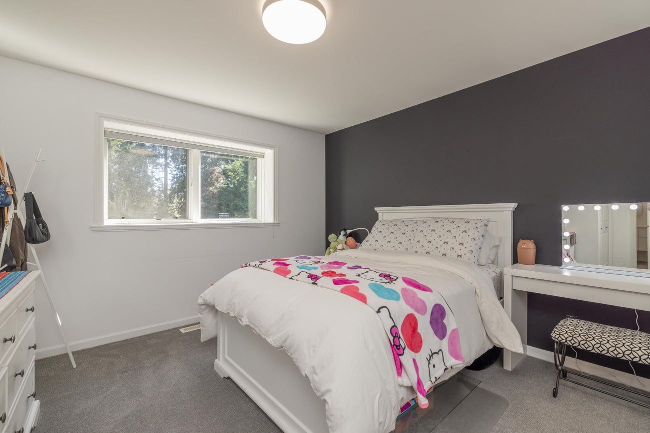 416 Gordon Avenue - Cedardale Single Family Residence, 6 Bedrooms (R3048529)# - 27