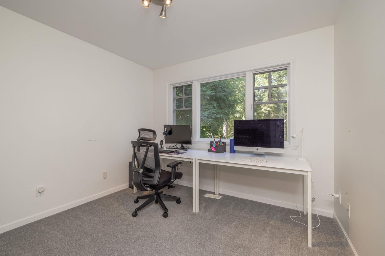 416 Gordon Avenue - Cedardale Single Family Residence, 6 Bedrooms (R3048529)# - 28