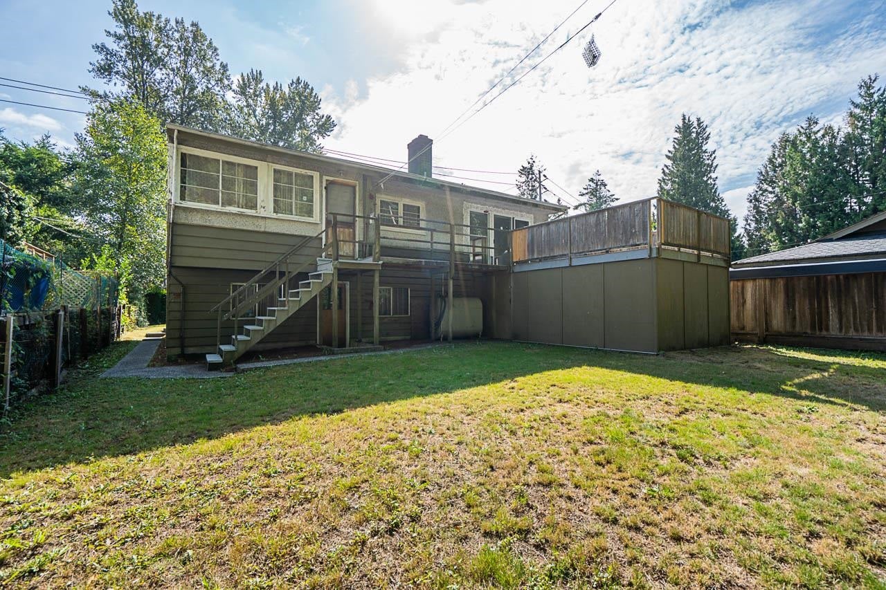 2212 Old Dollarton Road - Seymour NV Single Family Residence for Sale, 4 Bedrooms (R3051619)# - 31