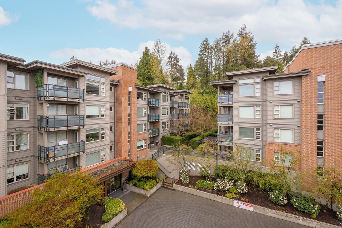 410 - 1673 Lloyd Avenue - Pemberton NV Apartment/Condo for Sale, 1 Bedroom (R3061545)# - 2