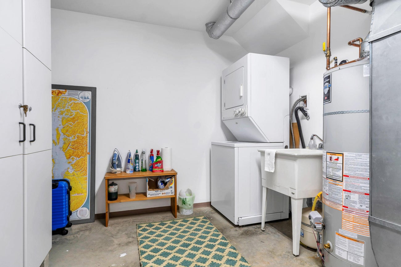 4 - 328 E 2nd Street - Lower Lonsdale Townhouse for Sale, 2 Bedrooms (R3082063)# - 40