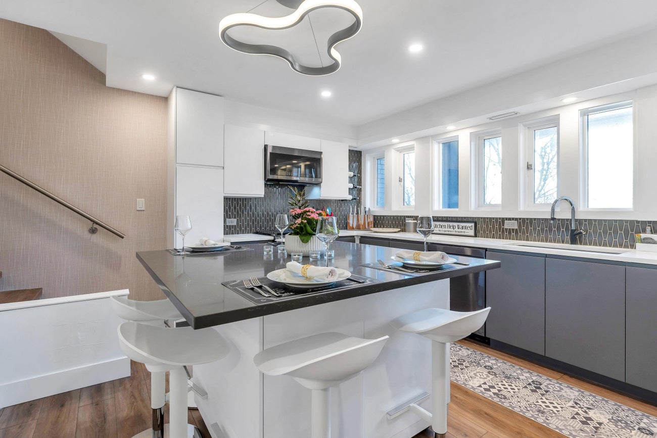 4 - 328 E 2nd Street - Lower Lonsdale Townhouse, 2 Bedrooms (R3082063)# - 6