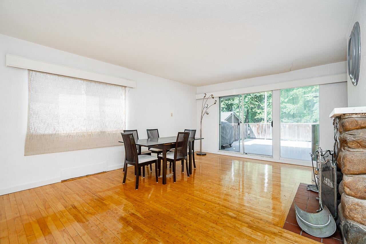 2212 Old Dollarton Road - Seymour NV Single Family Residence for Sale, 4 Bedrooms (R3083594)# - 4