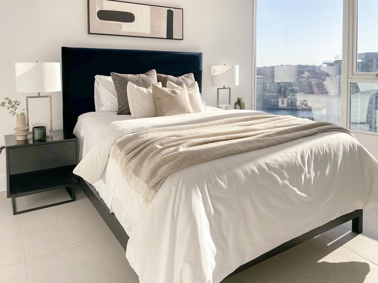 3703 - 689 Abbott Street - Downtown VW Apartment/Condo, 3 Bedrooms (R3089158)# - 16