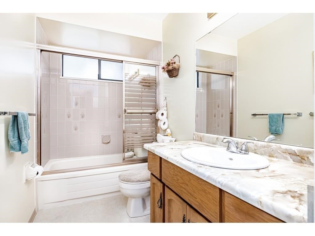 8519 152A STREET - Fleetwood Tynehead House/Single Family for sale, 5 Bedrooms (R2605484) #17