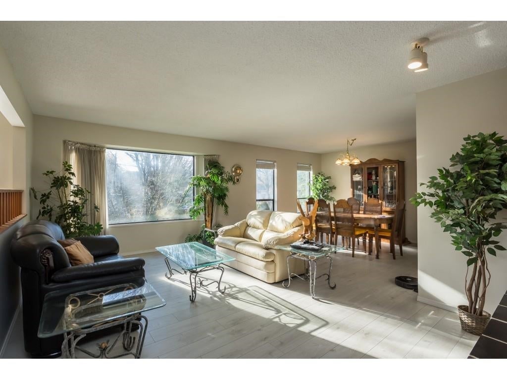 14931 94 AVENUE - Fleetwood Tynehead House/Single Family for sale, 4 Bedrooms (R2634090) #2