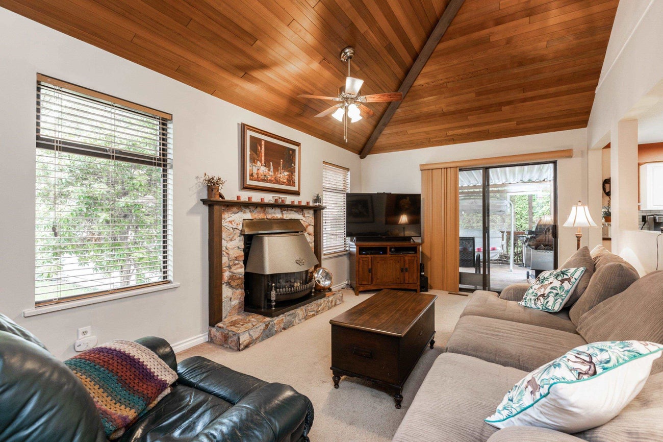 15310 87A AVENUE - Fleetwood Tynehead House/Single Family for sale, 3 Bedrooms (R2737602) #15