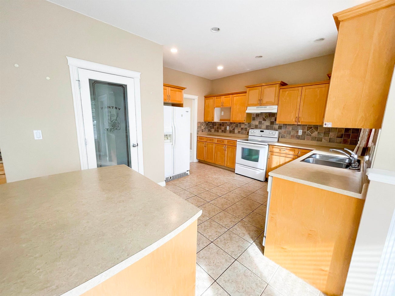 15068 69 AVENUE - East Newton House/Single Family for sale, 6 Bedrooms (R2758654) #10