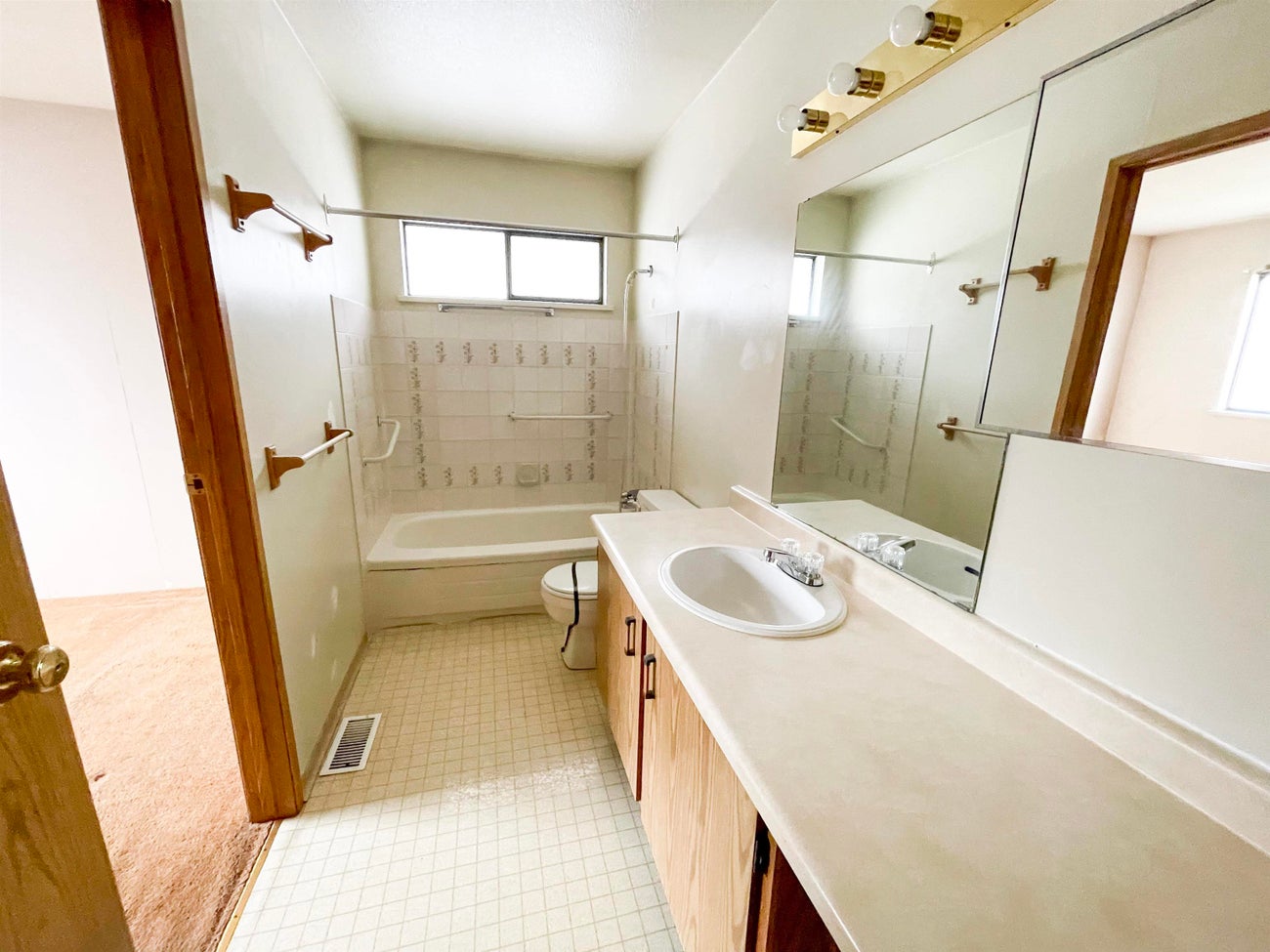 6007 195A STREET - Cloverdale BC 1/2 Duplex for sale, 4 Bedrooms (R2768292) #9