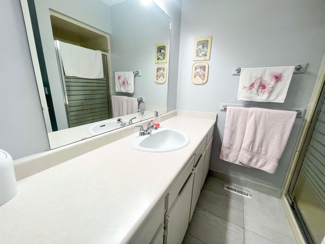 15939 88 AVENUE - Fleetwood Tynehead House/Single Family for sale, 3 Bedrooms (R2771372) #16