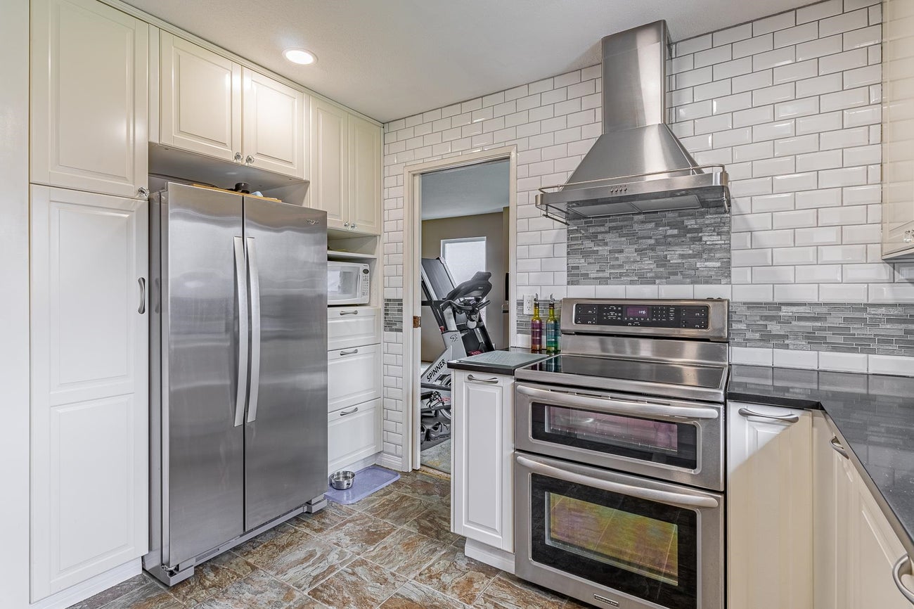 9672 149B STREET - Guildford House/Single Family for sale, 3 Bedrooms (R2773327) #13