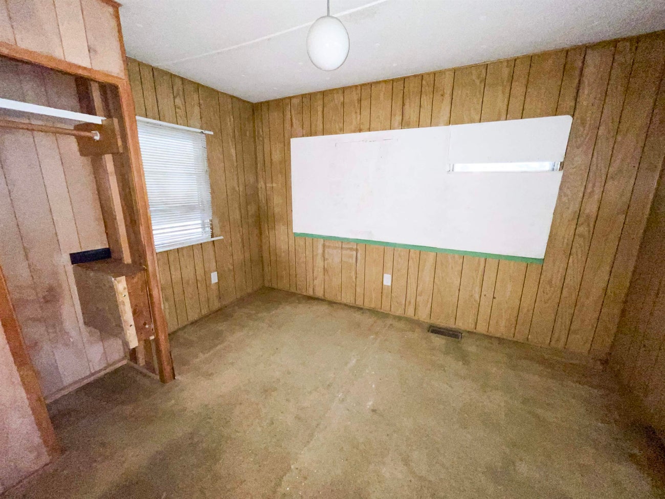 8 6571 KING GEORGE BOULEVARD - East Newton Manufactured for sale, 1 Bedroom (R2818386) #5