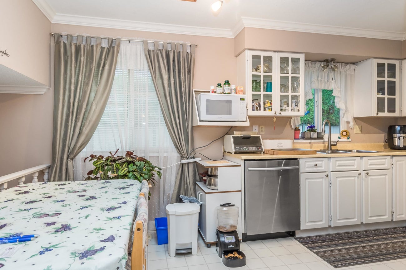 8966 144A STREET - Bear Creek Green Timbers House/Single Family for sale, 3 Bedrooms (R2820977) #11