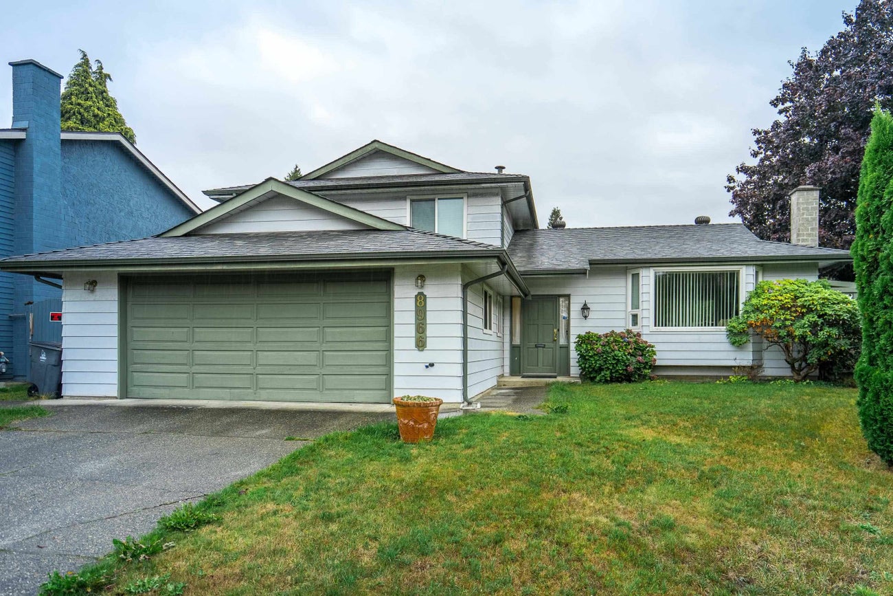 8966 144A STREET - Bear Creek Green Timbers House/Single Family for sale, 3 Bedrooms (R2820977) #3