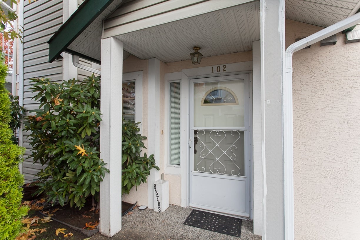 102 8972 Fleetwood Way - Fleetwood Tynehead Townhouse for sale, 2 Bedrooms (R2119659) #5