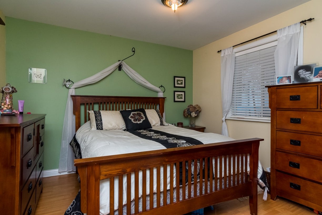 9369 159 Street - Fleetwood Tynehead House/Single Family for sale, 5 Bedrooms (R2024251) #19