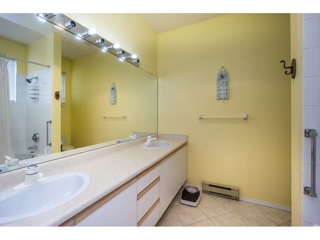 30 10038 150 Street - Guildford Townhouse for sale, 2 Bedrooms (R2093977) #15