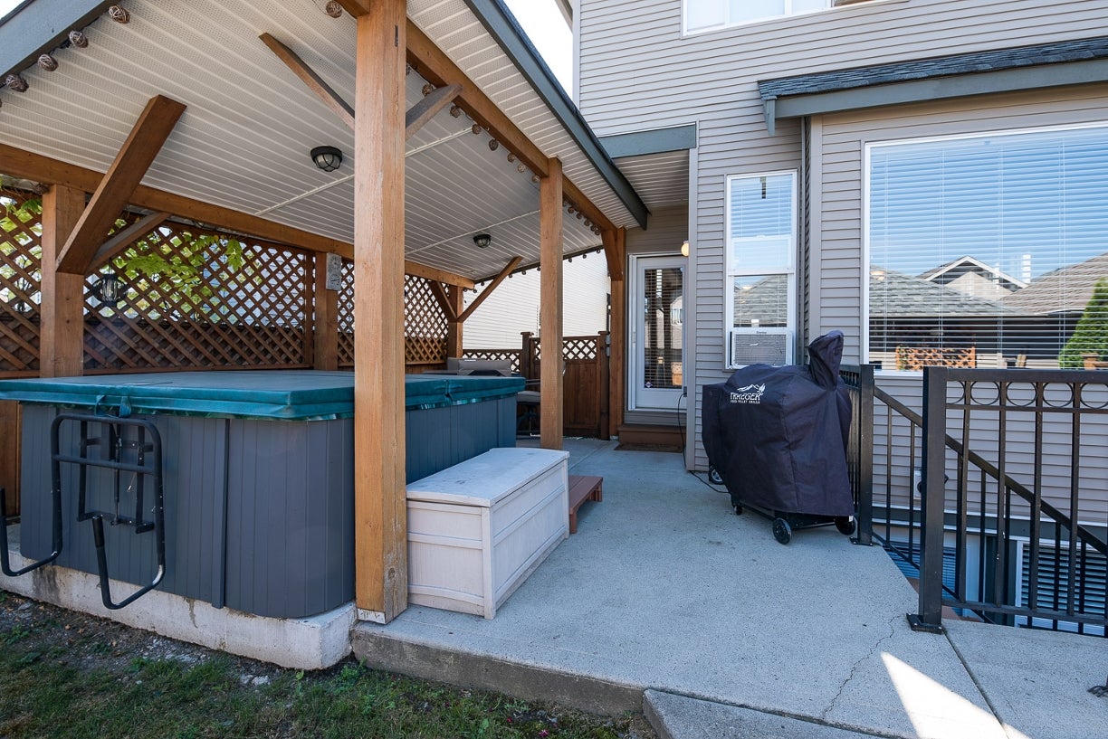 19091 69a Avenue - Clayton House/Single Family for sale, 4 Bedrooms (R2101076) #24