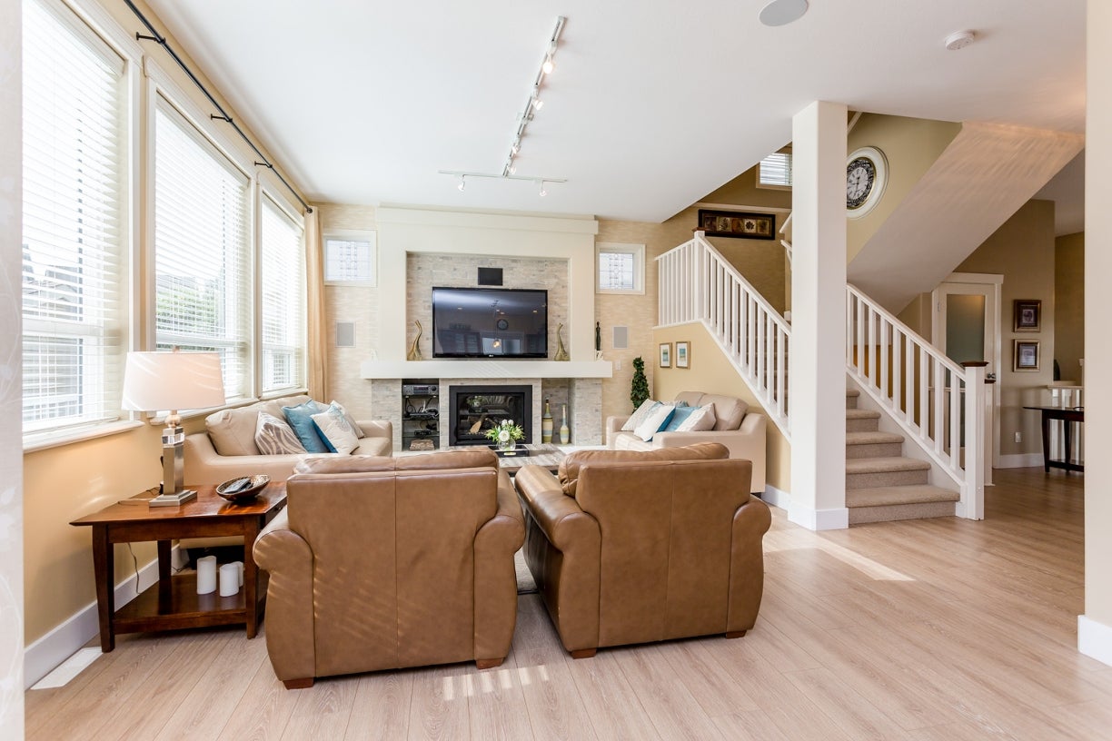 7044 177a Street - Cloverdale BC House/Single Family for sale, 4 Bedrooms (R2102834) #10