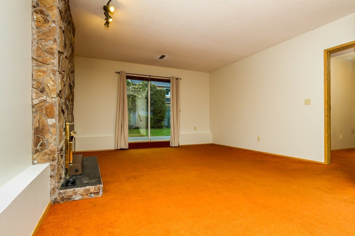14837 94 Avenue - Fleetwood Tynehead House/Single Family for sale, 4 Bedrooms (R2039260) #14