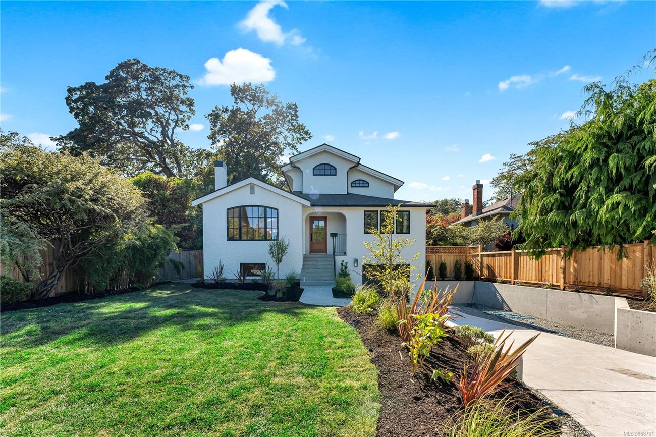 736 Falkland Rd - OB South Oak Bay Single Family Residence for sale, 5 Bedrooms (968761) #2