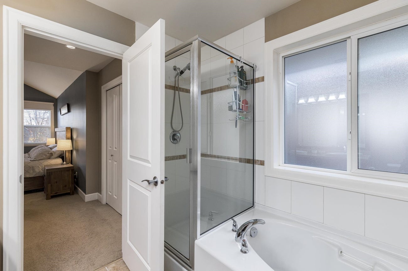 7 - 21267 83a Avenue - Willoughby Heights Single Family Residence for Sale, 5 Bedrooms (R2977515) #21