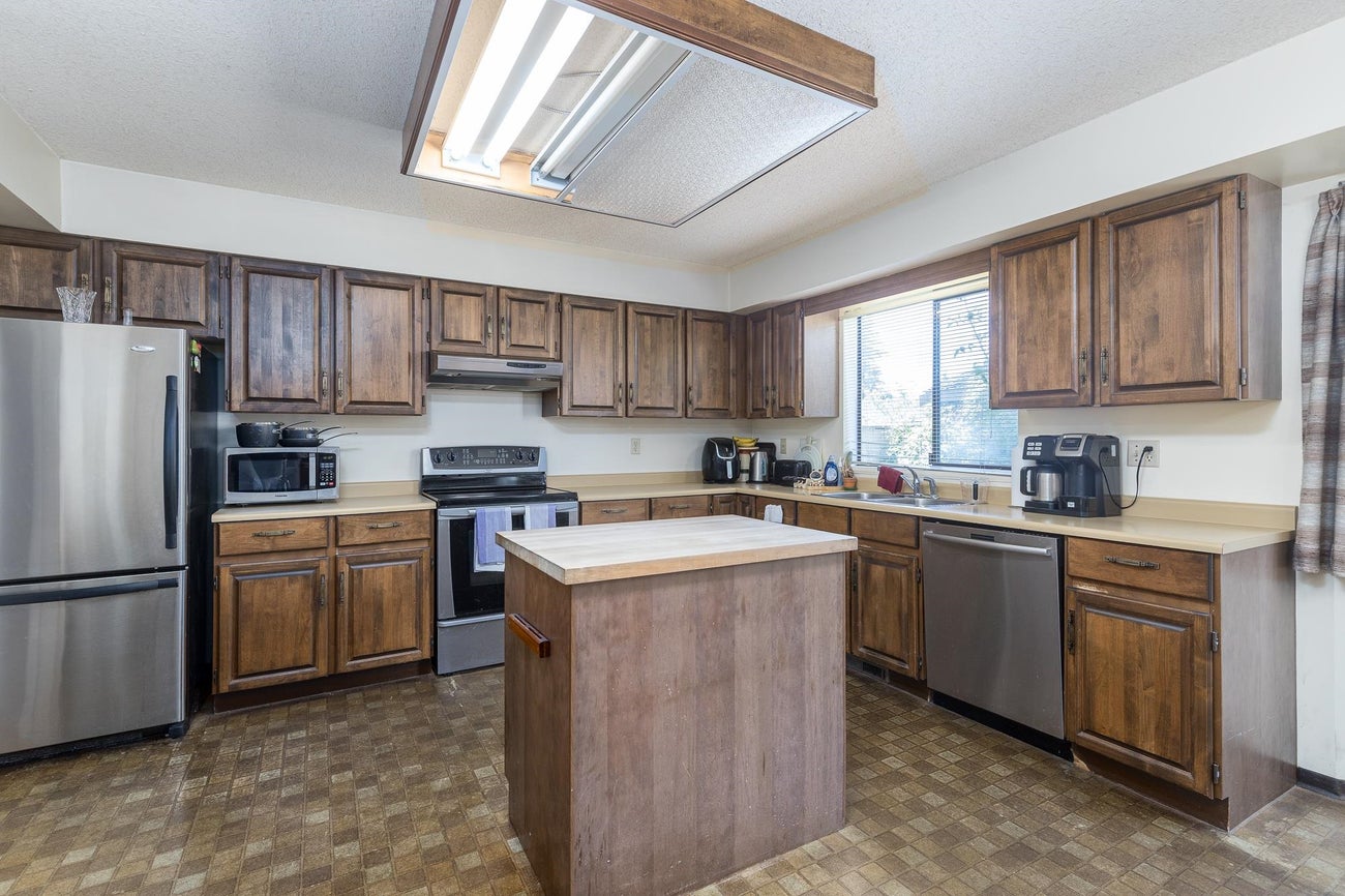 10926 Canso Crescent - Steveston North Single Family Residence for Sale, 4 Bedrooms (R3005581) #11